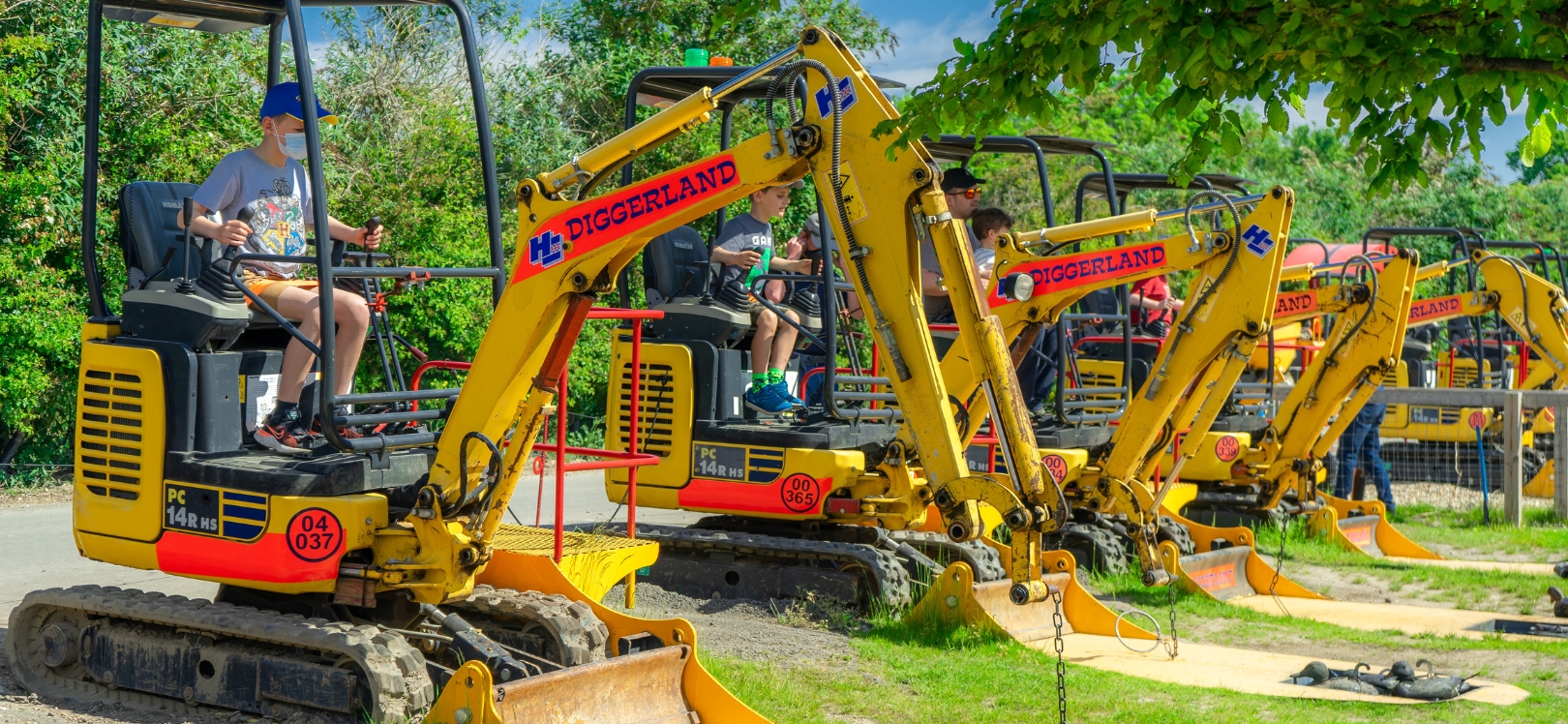 Kids using the dippy ducks diggers