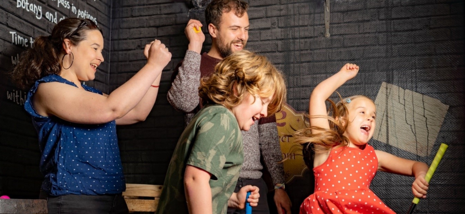 A family enjoying a game of golf at Dalton Park